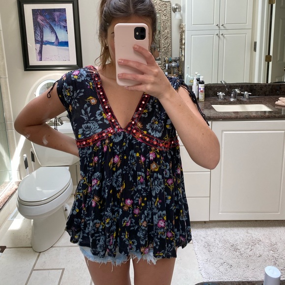 Free People Tunic - Picture 2 of 2